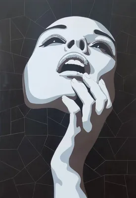 Pintura de mujer en blanco y negro